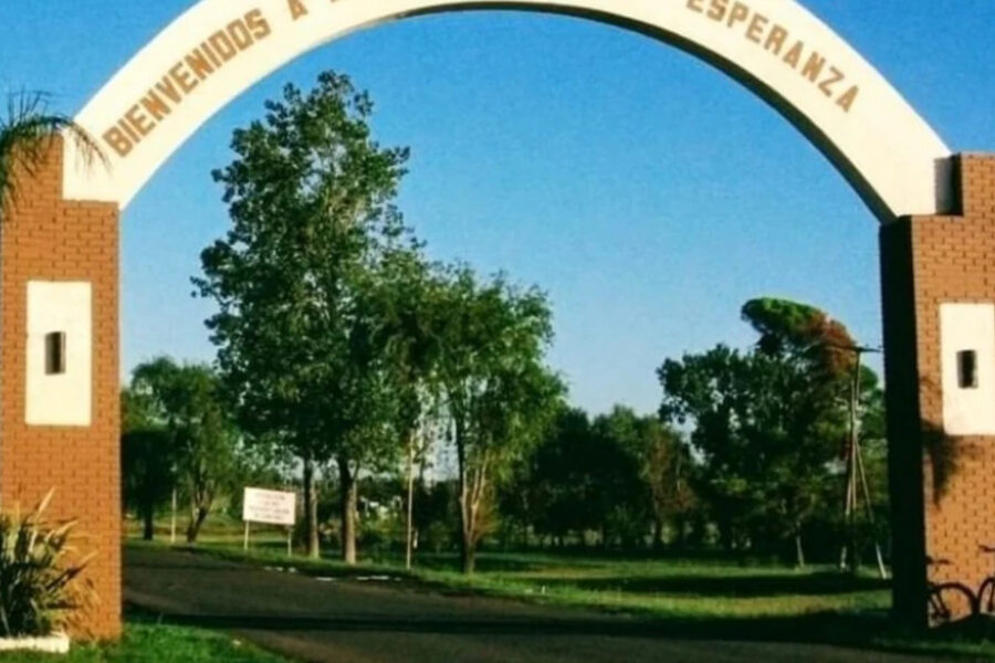 (Localidad entrerriana) Bovril, la ciudad argentina que obliga al uso de la bandera del Mercosur