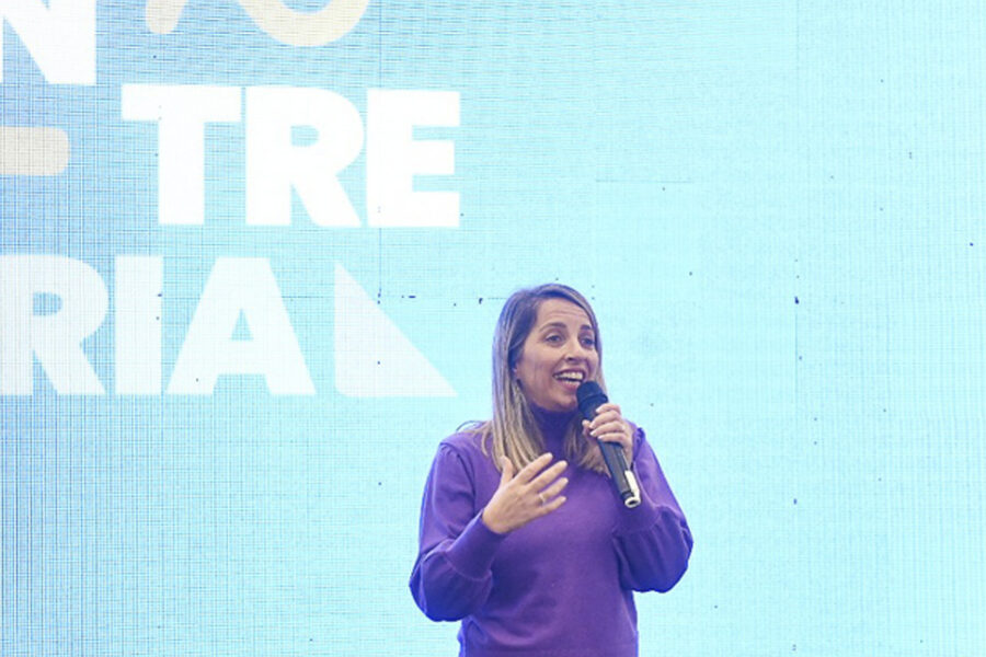 La vicegobernadora Laura Stratta, encabezó la Jornada de Formación “Si, hay mujeres”