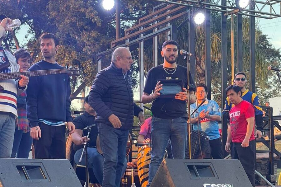 Homenaje al Potro Rodrigo en la costanera