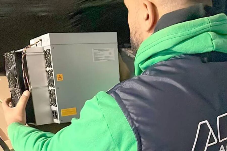 (En Entre Ríos) Contrabando tecno: la Aduana desbarató una maniobra con placas de minado de criptomonedas