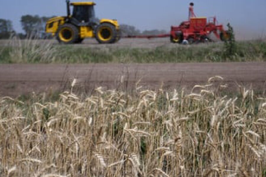 (Mención a Bahillo) El Gobierno estimó que la inversión para la campaña agrícola 2023/24 ascenderá a US$ 24.230 millones