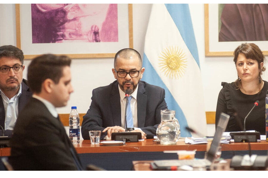 (Mención a diputada entrerriana) Cuatro horas de ataques y falsas acusaciones de diputados K contra el secretario del presidente de la Corte