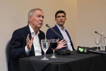 Schiaretti reclamó las regalías de Salto Grande y cruzó a Frigerio