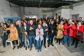 En la recta final Bahl muestra más fotos de unidad