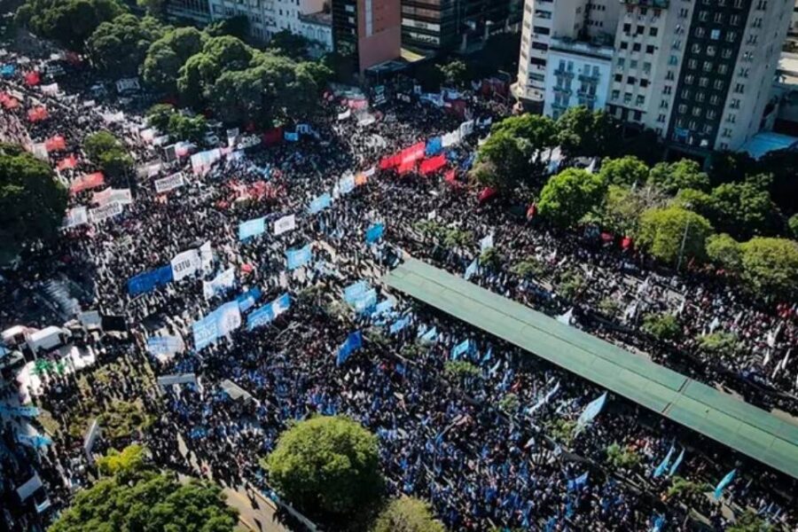 (Mención a precandidato entrerriano) El Movimiento Evita resolvió “militar con fuerza” en favor de la candidatura presidencial de Massa