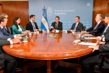 (Mención a Michel) Massa replicó el acuerdo de precios en medicamentos y volvió a culpar al FMI por la devaluación