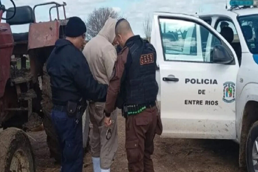 Intento de femicidio en Entre Ríos: golpeó a su pareja, le disparó tres veces y huyó a caballo