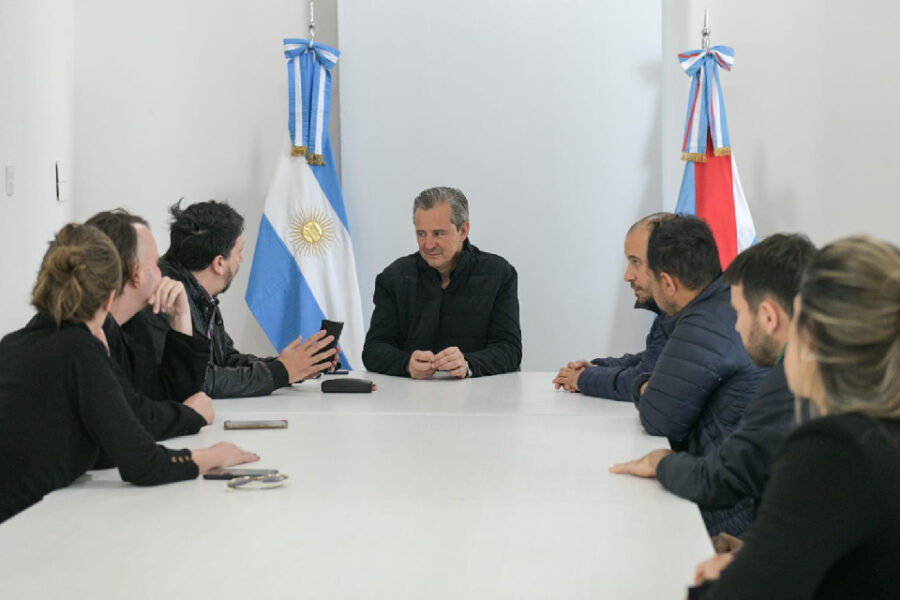 Mientras el sector de Milei quiere cerrar el INCAA Bahl apunta a fomentar la industria