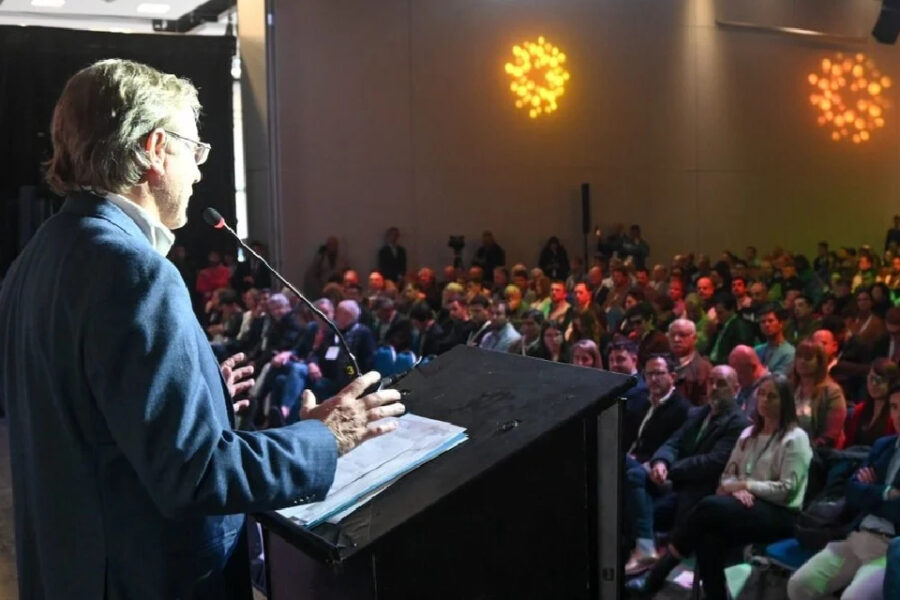 Bahillo destacó que las huellas hídrica y de carbono del maíz argentino son “las más bajas del mundo”