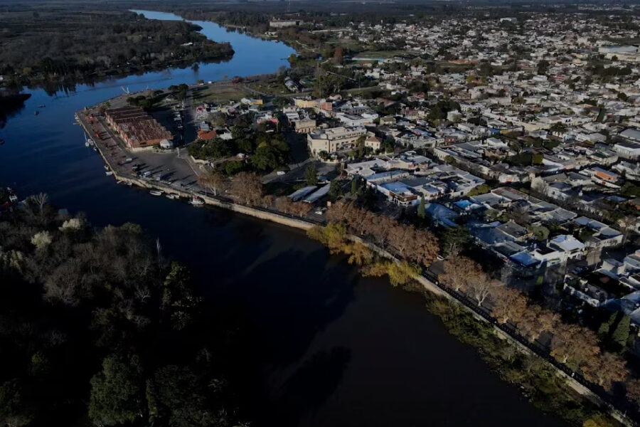 (Mención a Entre Ríos) Gobierno uruguayo dice que no está el mago Mandrake para mejorar el comercio con Argentina y sugiere vender a Brasil