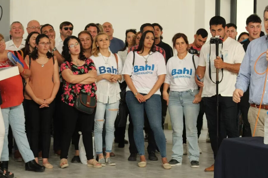 Elecciones 2023, en vivo: un intendente acusó en la cara al gobernador Bordet de hacer proselitismo con la entrega de casas