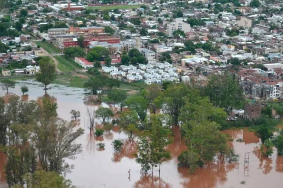 Entre Ríos: evacuaron más de 400 familias en Concordia por la crecida del río Uruguay