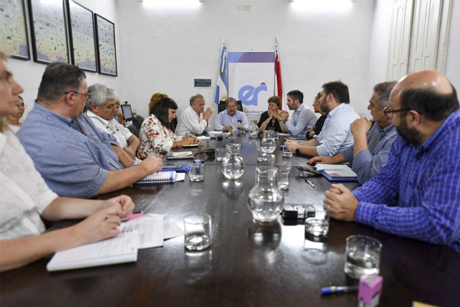 El gobierno provincial propuso un incremento, con los haberes de noviembre, del 8,3 por ciento