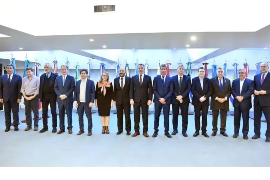 (Mención a Bordet) Los gobernadores oficialistas unen fuerzas antes de la llegada de Milei y del cambio de mando en las provincias