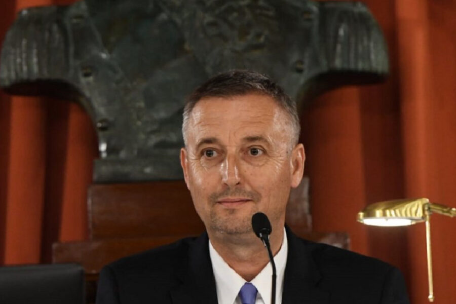 Hein sí está alineado a Frigerio con la Ley Bases