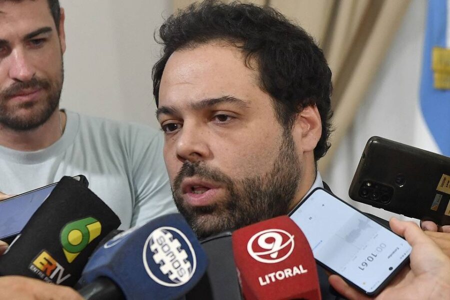 Frigerio anuncia aumento a estatales atado a los ingresos provinciales