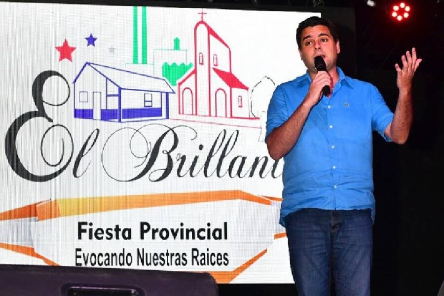 Bastian acompañó la Fiesta de Pueblo El Brillante