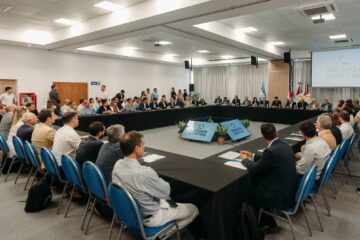 Frigerio ratificó que trabajan para que la Región Centro impulse el desarrollo económico y social