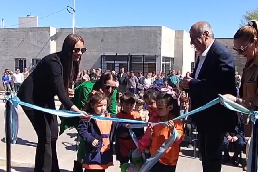 Rossi inauguró un Centro de Desarrollo Infantil Municipal