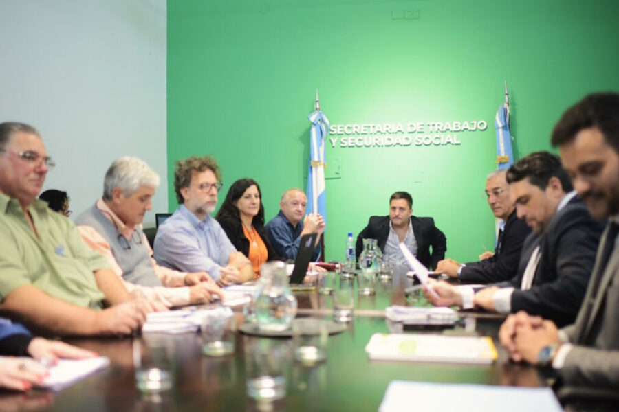 El gobierno presentó una nueva oferta salarial para los docentes