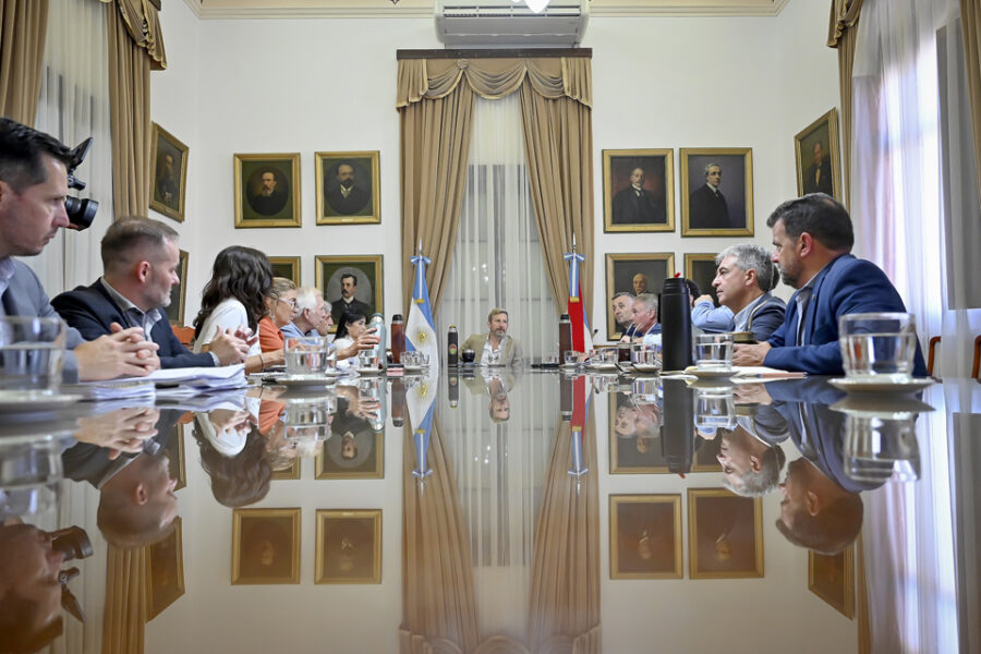 Frigerio encabezó una nueva reunión de gabinete