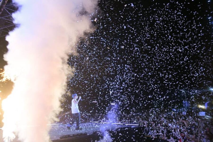 Ante 90 mil personas, Luck Ra y Babasónicos pusieron el broche de oro a la exitosa Fiesta Nacional de Mate