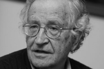 Las 10 Estrategias de Manipulación Mediática