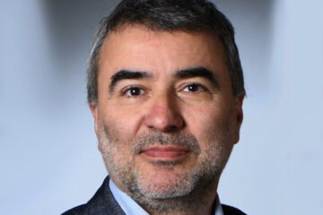 La lapicera es de Alberto y la tinta es de Cristina