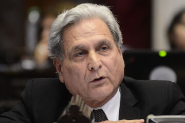 El oportunismo selectivo del diputado Vitor