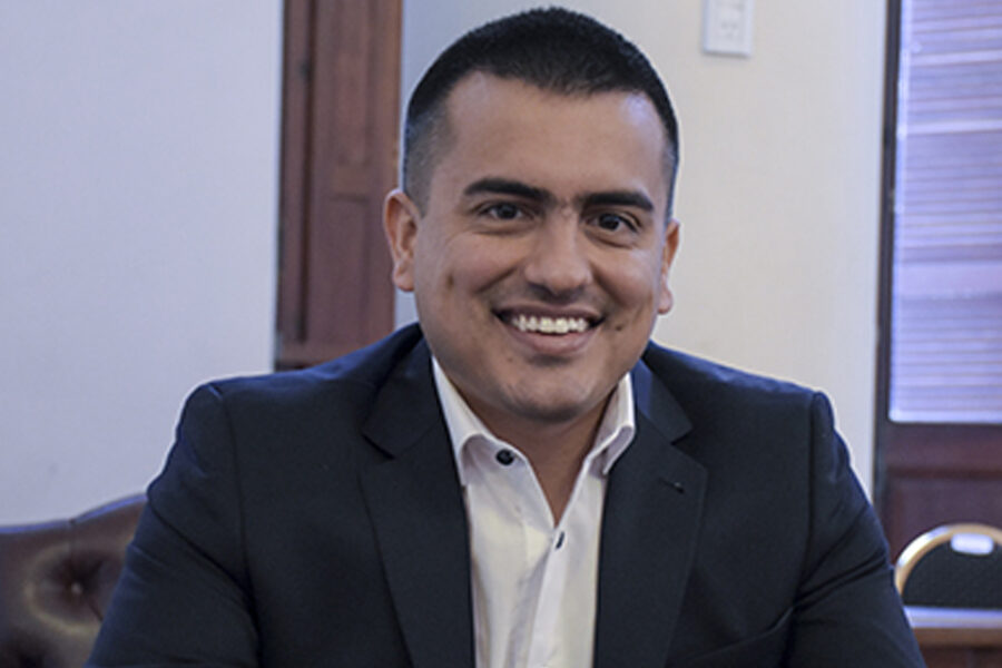 En nuestros días, ser peronistas es un deber